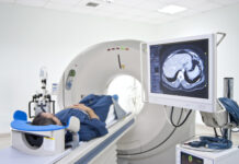 The Difference Between X-ray and MRI Readings of Spinal Disorders