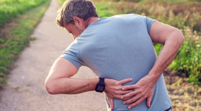 How to Distinguish Shingles from Lower Back Pain